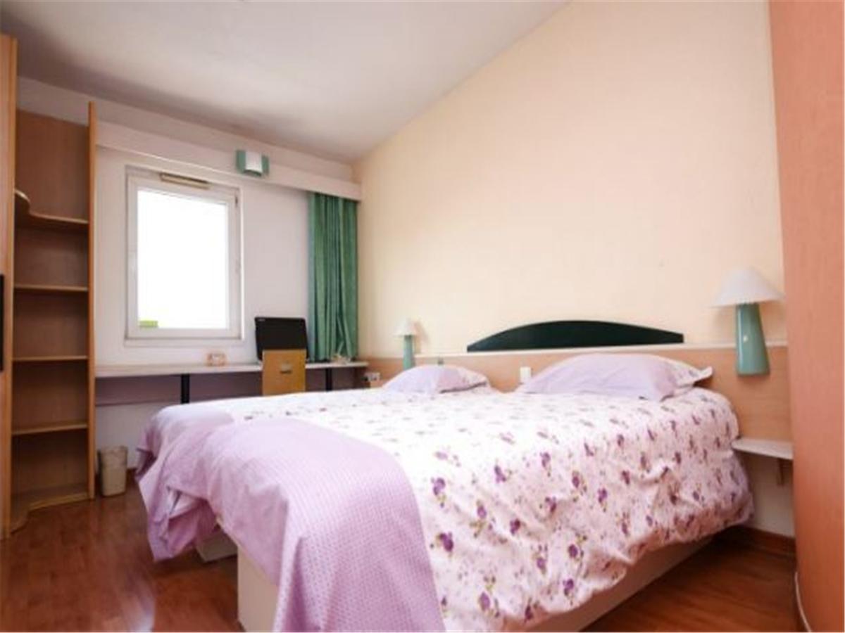 Motel Qingdao Jiaonan Renmin Road Business Street Bagian luar foto
